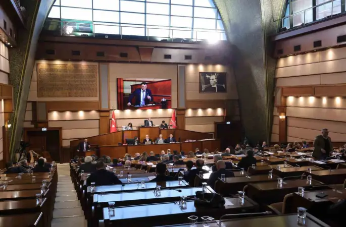 İstanbul’da toplu taşımaya yüzde 20 zam yapıldı
