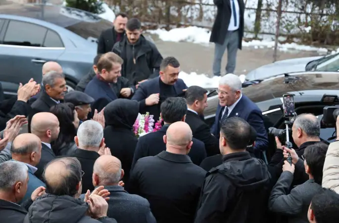 İYİ Parti Genel Başkanı Dervişoğlu, iftarını Nevşehir’de açtı
