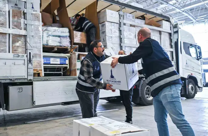 İzmir’den Hatay’a dayanışma köprüsü
