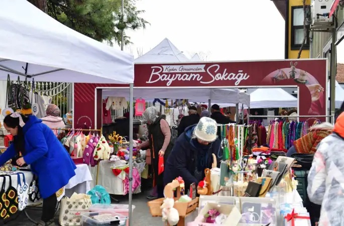 Kadın girişimciler ’Bayram Sokağı’ kapılarını açtı
