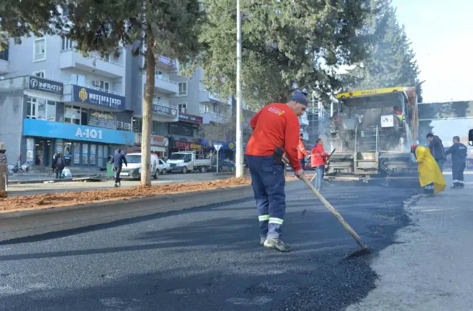 Kahramanmaraş’ta yol bakım ve onarım çalışmaları
