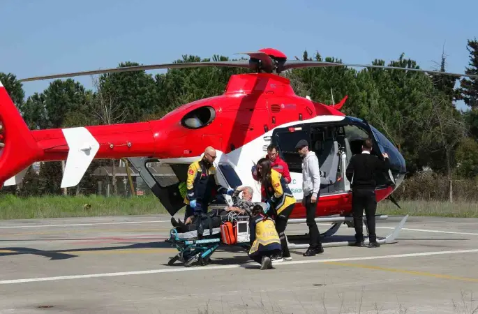 Kalp krizi geçiren hasta için ambulans helikopter zamanla yarıştı
