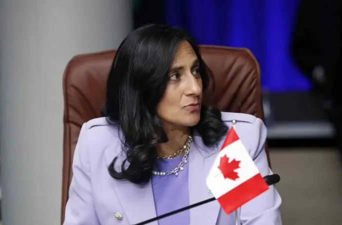 Kanada Dışişleri Bakanı Anand: "Rejim değişikliği olmadan İran ile diplomatik ilişkileri yeniden kurmayacağız"
