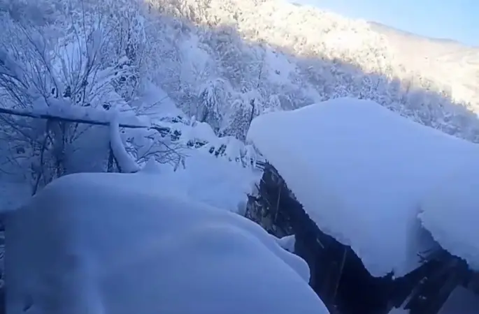 Karabük’te köylerde kar kalınlığı 1.5 metreyi aştı
