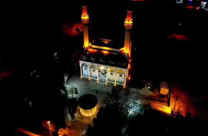 Karapınar’da Kadir Gecesi coşkusu
