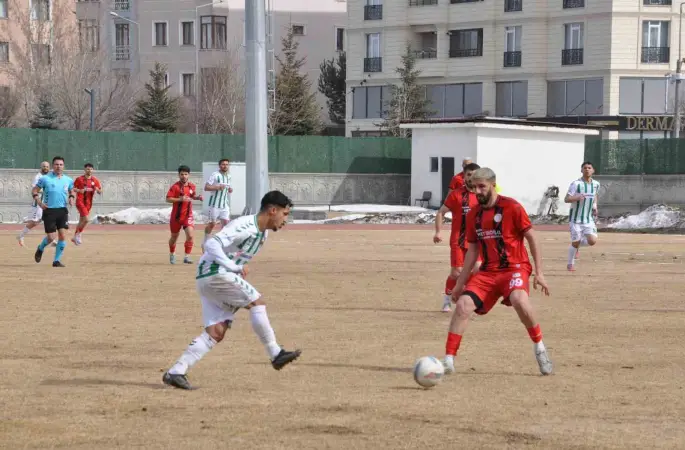 Kars 36 Spor: 2 Doğubayazıt Spor: 1
