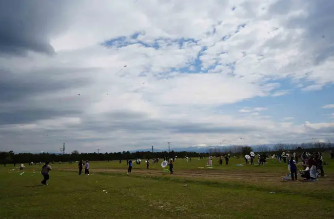 Kastamonu’da 23 Nisan çocukları, uçurtma uçurarak gönüllerince eğlendi
