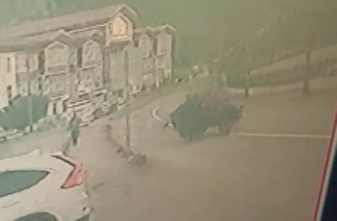 Kastamonu’da lastiği fırlayan tarım aracı takla attı: 1 yaralı
