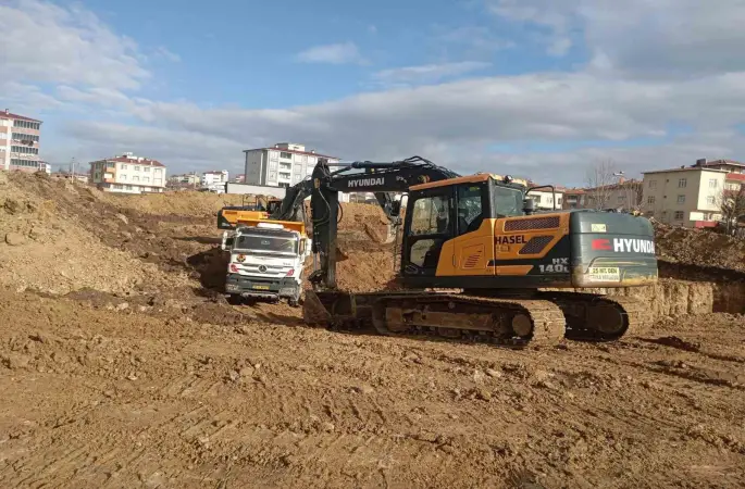 Kavak’a 16 derslikli ortaokul
