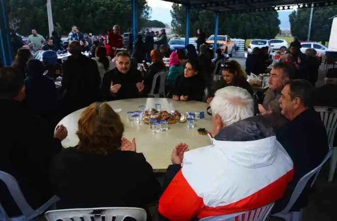 Kaymakam Ahmet Odabaş, Bostancı Mahallesi sakinleriyle iftar sofrasında buluştu
