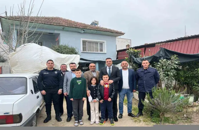 Kaymakam Dalak, şehit ve gazi ailelerini bayramda da yalnız bırakmadı
