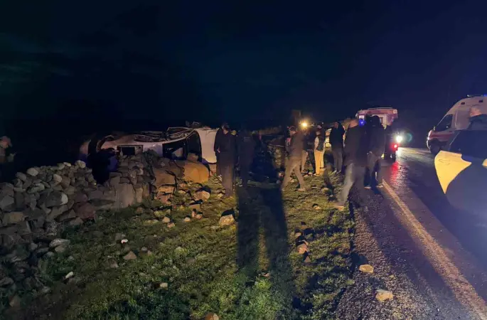 Kazada ağır yaralanan genç hayatını kaybetti
