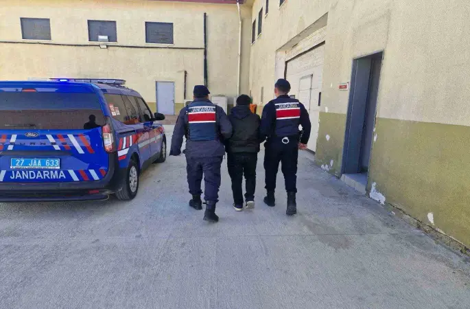 Kesinleşmiş 28 yıl cezayla aranan şüpheli yakalandı
