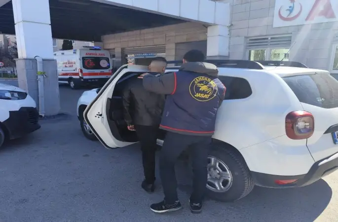 Kırşehir’de 18 yıl 4 ay hapis cezasıyla aranan şahıs yakalandı

