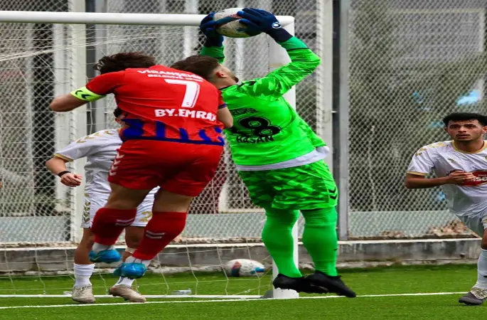 Kocasinan Şimşekspor evinde lidere farklı kaybetti
