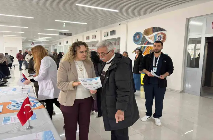 Kolon kanserine ‘kolonoskopi’ önerisi
