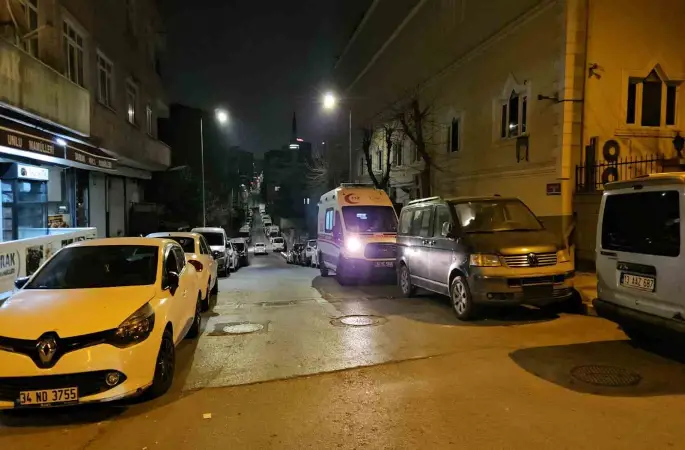 Küçükçekmece’de kanser hastası Mısırlı adam evinde ölü bulundu
