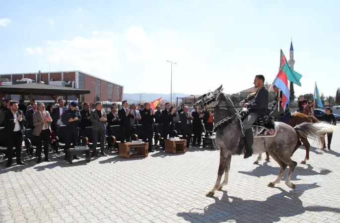 Kula’da nevruz bayramı kutlandı
