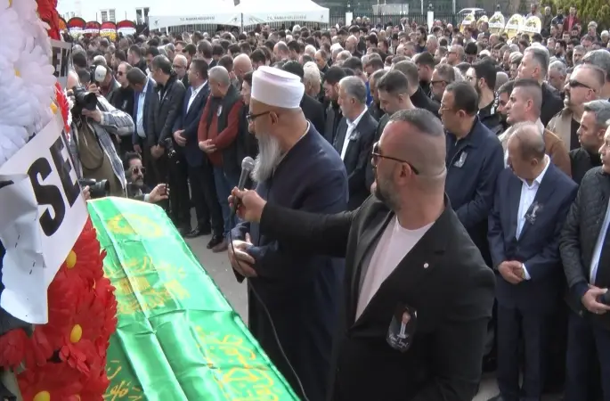 "Kürt Ahmet" lakaplı Ahmet Turgut son yolculuğuna uğurlandı

