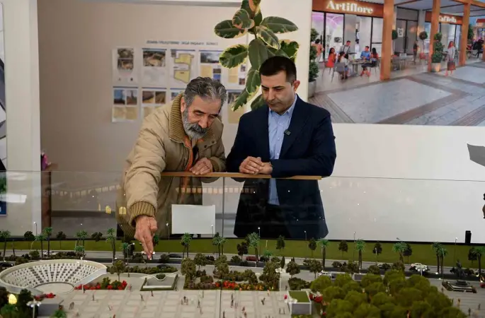 Kuşadası Kent Meydanı’nda çalışmalarda sona gelindi
