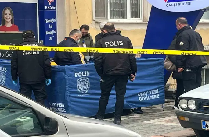 Kütahya’da bir şahıs cadde üzerinde ölü bulundu
