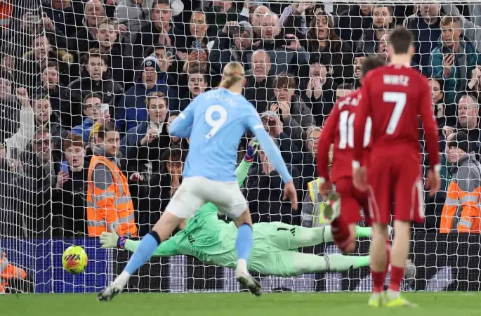 Manchester City, Liverpool’u uzatmalarda mağlup etti
