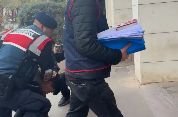 Manisa’da 4 aile ferdini öldüren şüpheli tutuklandı
