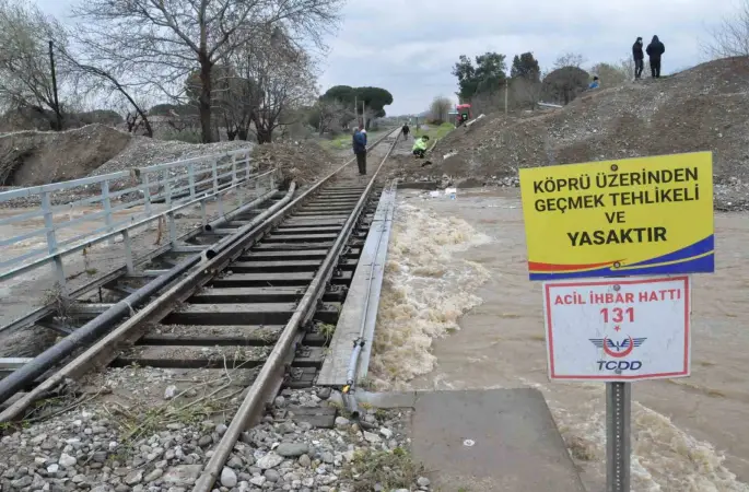 Manisa’nın Salihli ilçesi yağış felaketi yaşadı
