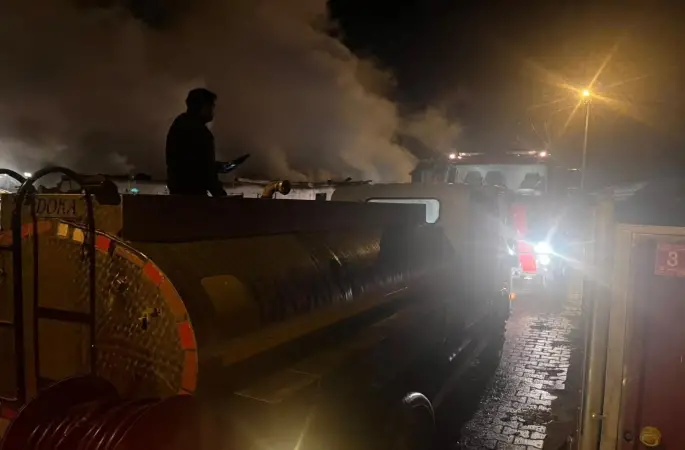 Manyas’ta samanlık yangını söndürüldü
