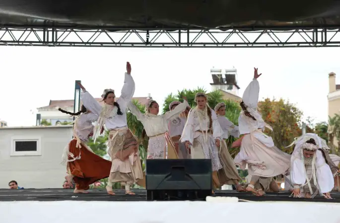 Marmaris’te 23 Nisan havası devam ediyor
