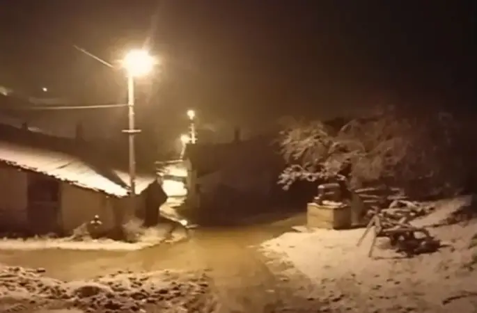 Mart ayında Tavşanlı’ya kar sürprizi
