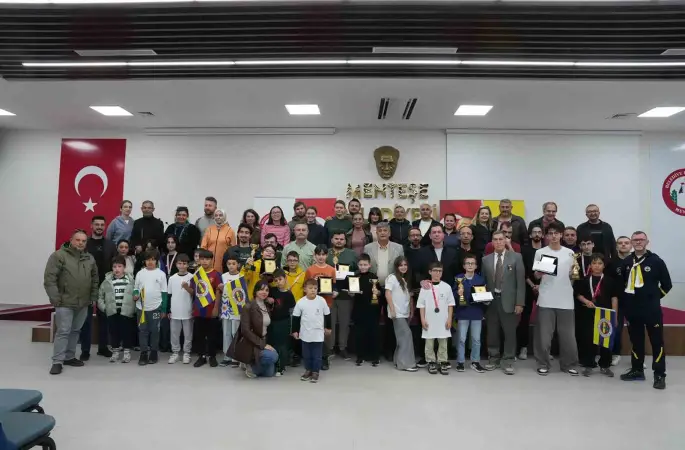 Menteşe’de 23 Nisan satranç turnuvası ile kutlandı
