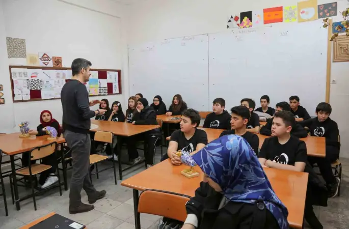 Meram’da çocuklar geleceği dönüştürüyor
