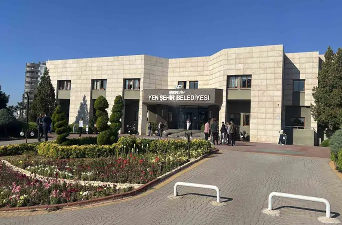 Mersin’in Yenişehir Belediyesi’ne yolsuzluk operasyonu: 30 gözaltı kararı
