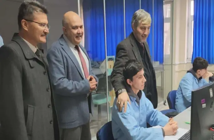 Mesleki eğitimin güçlendirilmesi için saha çalışmaları sürüyor
