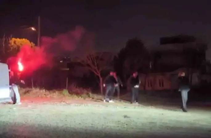 "Meydan dayaklı" evlilik teklifi
