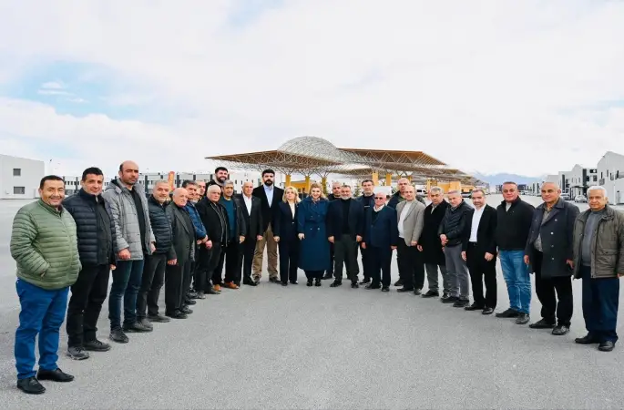 Milletvekili Ölmeztoprak üretici ve vatandaşların taleplerini dinledi
