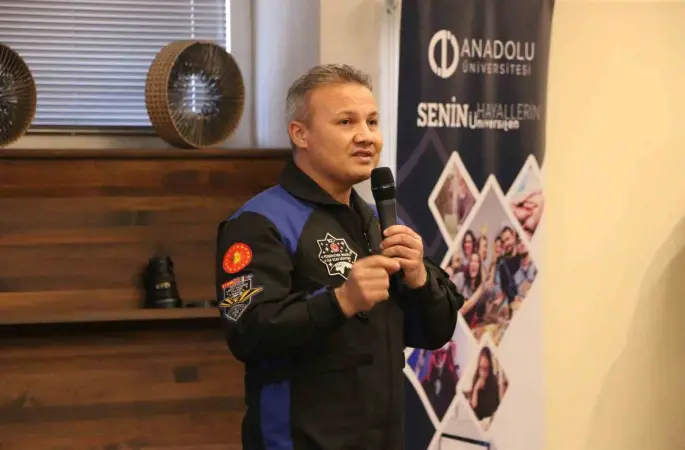 Milli Uzay Programı’nın rotası Eskişehir’de çizildi: Gezeravcı Ay ve Mars misyonlarını anlattı
