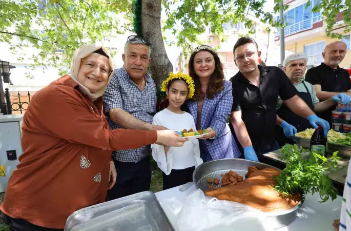 Minik Zeynep’in çiğköfte hayali gerçek oldu
