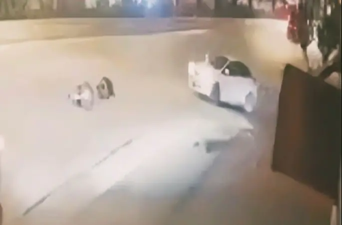 Motosikletiyle seyir halindeyken silahlı saldırıya uğrayan genç hayatını kaybetti
