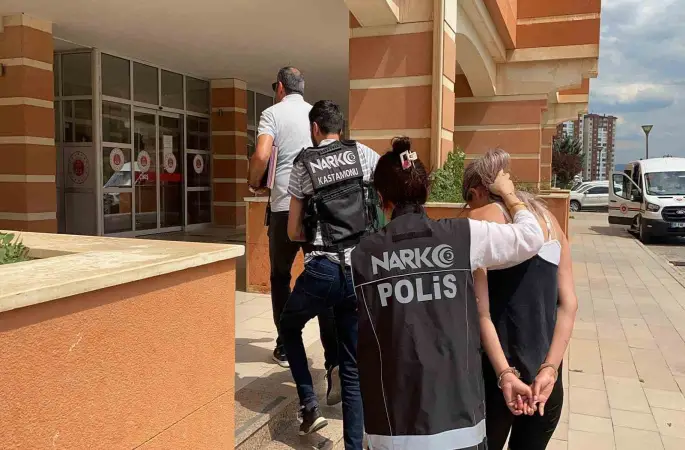 Motosiklette uyuşturucuyla yakalanan sanıklara 15’er yıl hapis cezası
