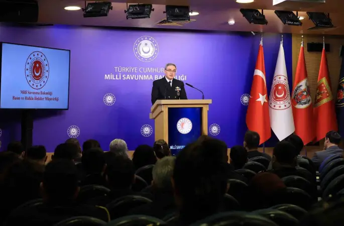 MSB: "(ABD-İsrail-İran) "Tarafları saldırılara bir an önce son vermeye ve sorunları diyalog yoluyla çözmeye davet ediyoruz"
