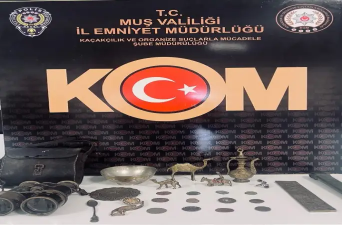 Muş’ta tarihi eser operasyonu: 25 parça ele geçirildi
