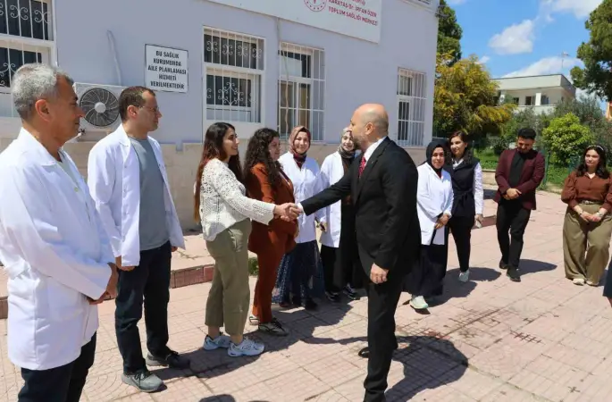 Nacar, Karataş’ta sağlık tesislerini inceledi
