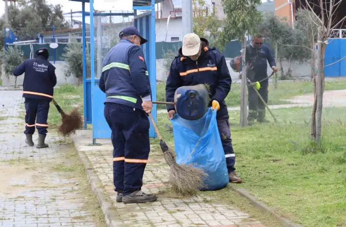 Nazilli Belediyesi’nden Esenköy’de temizlik çalışması

