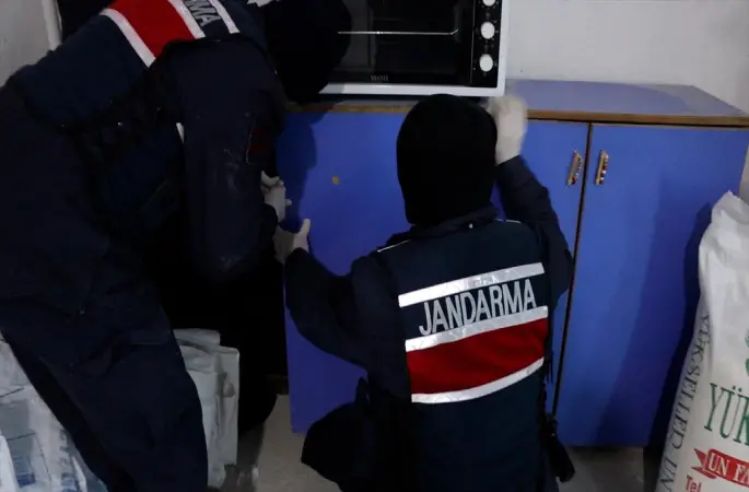 Nevşehir merkezli rüşvet operasyonunda 4 şüpheli yakalandı