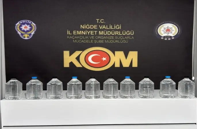 Niğde’de kaçak tütün ve alkol operasyonu: 2 şüpheli yakalandı
