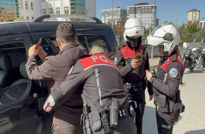 Okul çevrelerinde güvenlik alarmı
