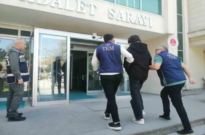 Okulu hedef gösterdi, gözaltına alındı
