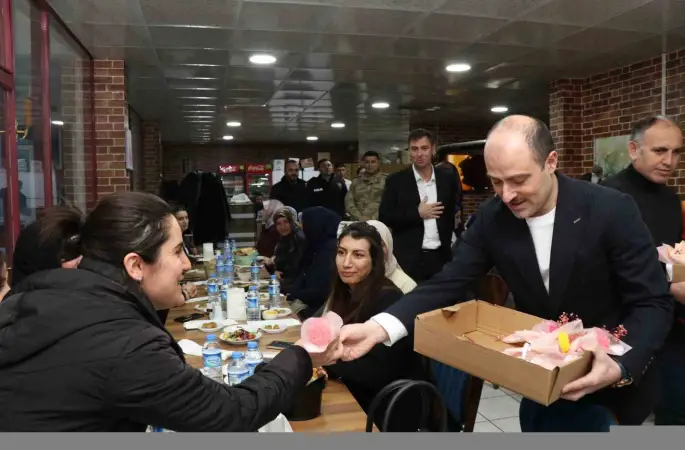 Oltu Kaymakamlığı  kadınları unutmadı
